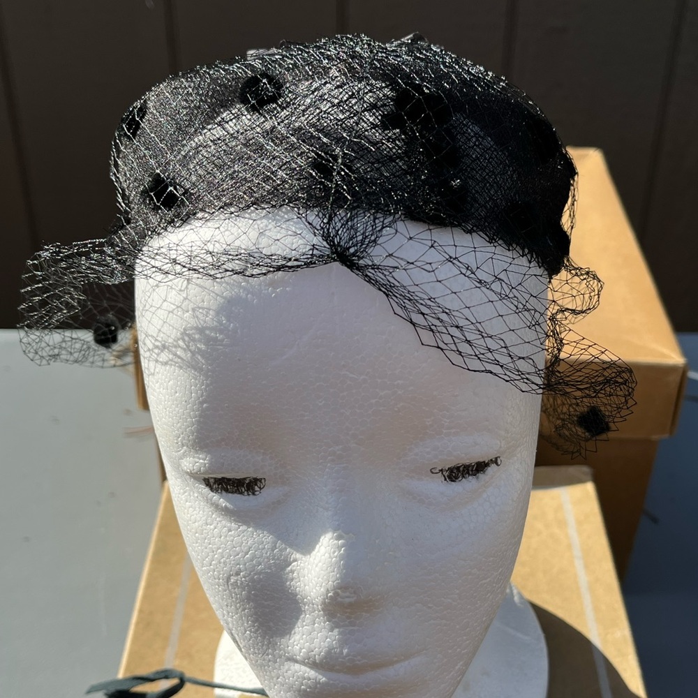 Vintage black fascinator pillbox hat with net veil and bow MCM